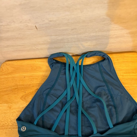Lululemon Free To Be Serene Bra *High Neck
Pacific Teal - Picture 9 of 9